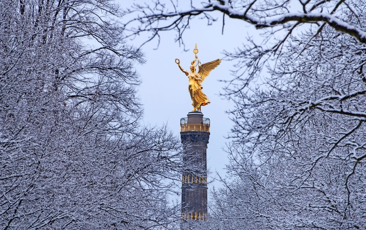 Siegessäule Berlin im Winterkleid