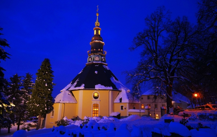 Seiffener Rundkirche im Winter